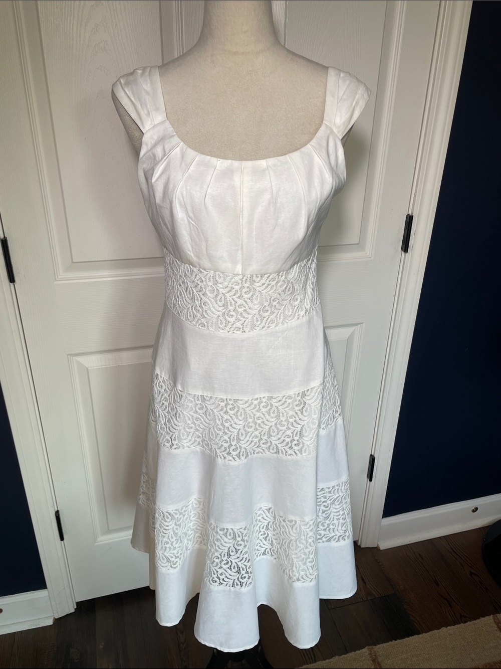 NWT Maggy‎ London White Lace-Panel Sleeveless Midi Dress Cotton Linen Size 6